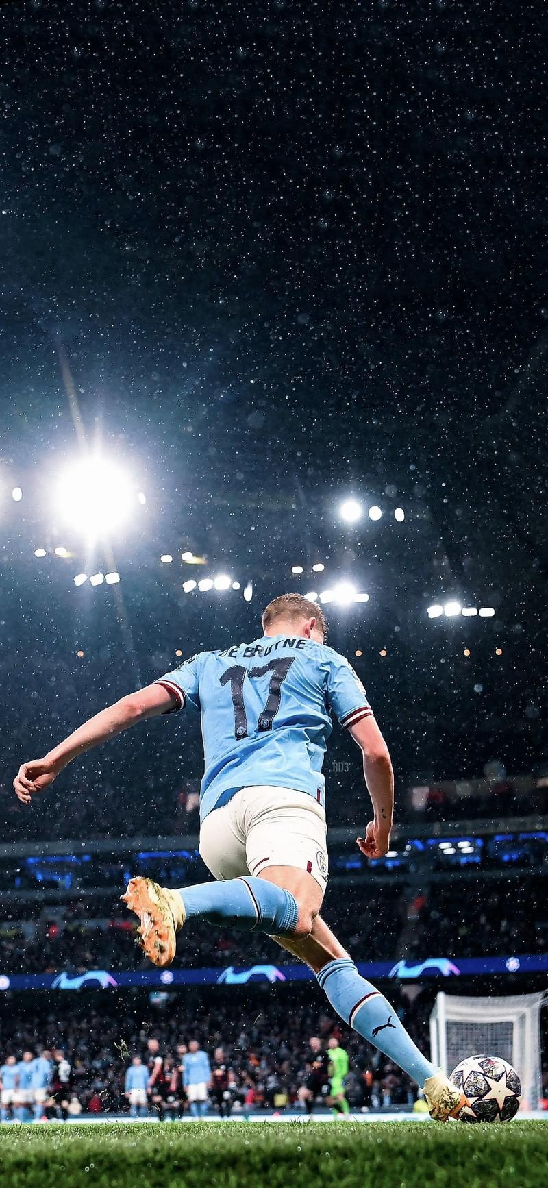 欧冠前瞻：天王山战役！枪手拜仁对决火热来袭，谁是全欧最强？